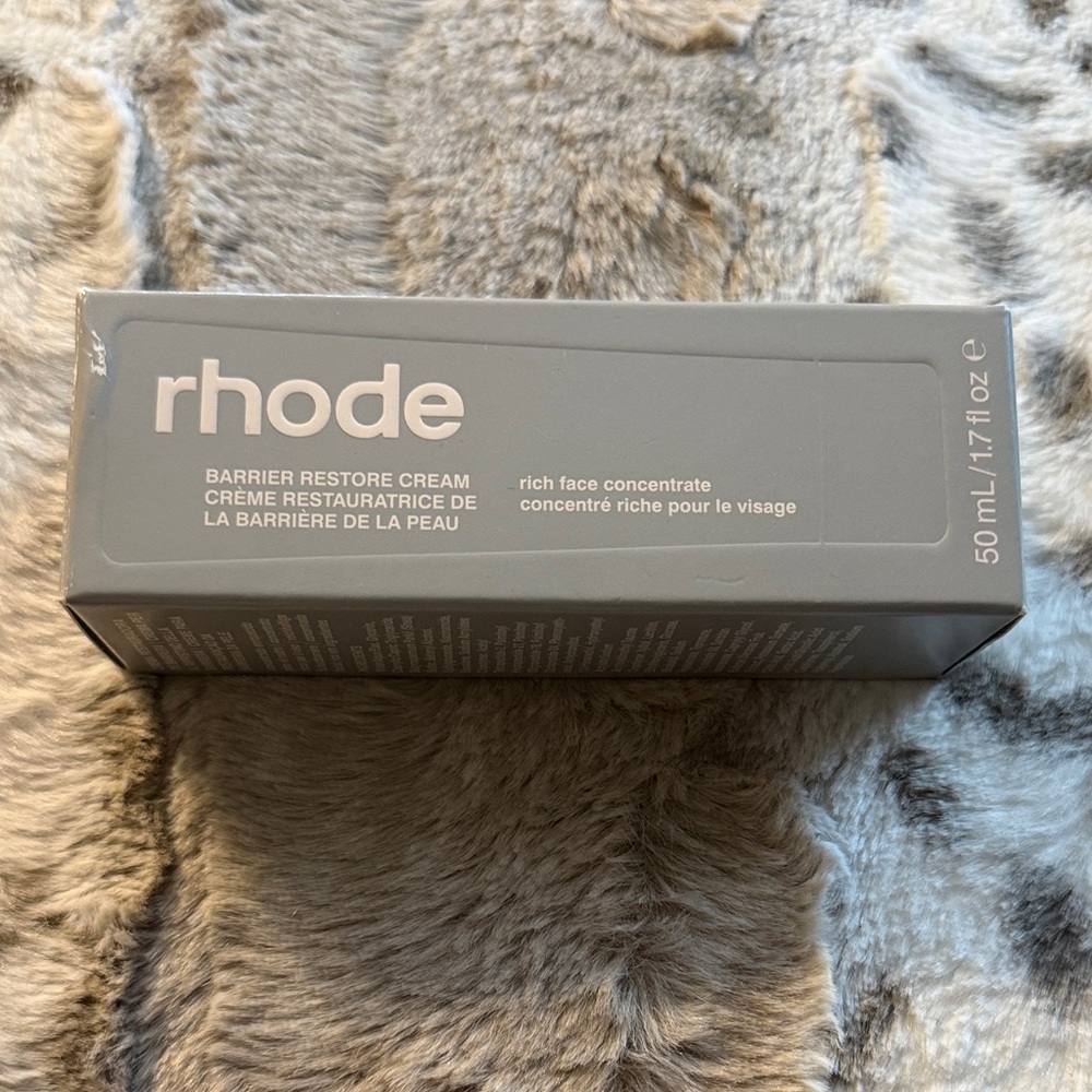 RHODE Barrier Restore Cream